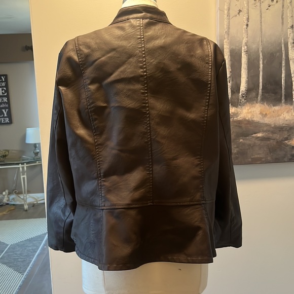 Racheal Baccini brown pleather jacket 2X - Picture 5 of 7
